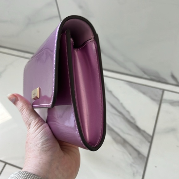 NEW and Giftable Kate Spade Pink Wristlet/Clutch - Picture 6 of 14